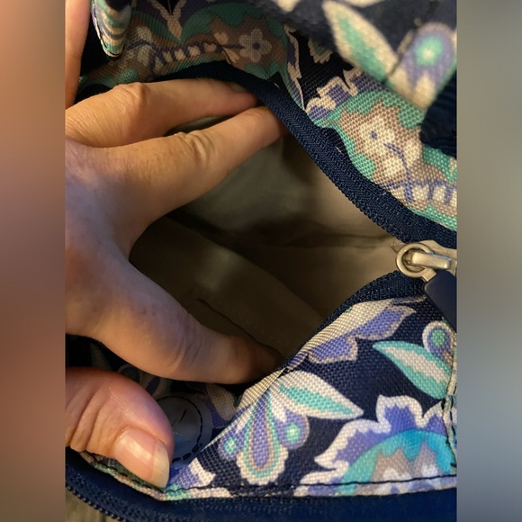 Pottery Barn Teen Backpack. Lots of pockets. Tons of room - Picture 4 of 9